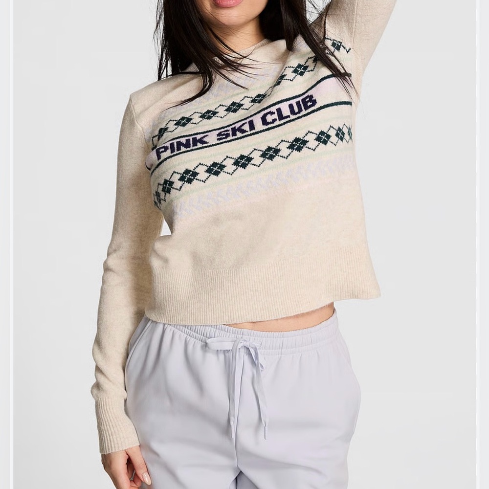 NWT PINK VS Collegiate Knit Ski Club Crewneck Sweater